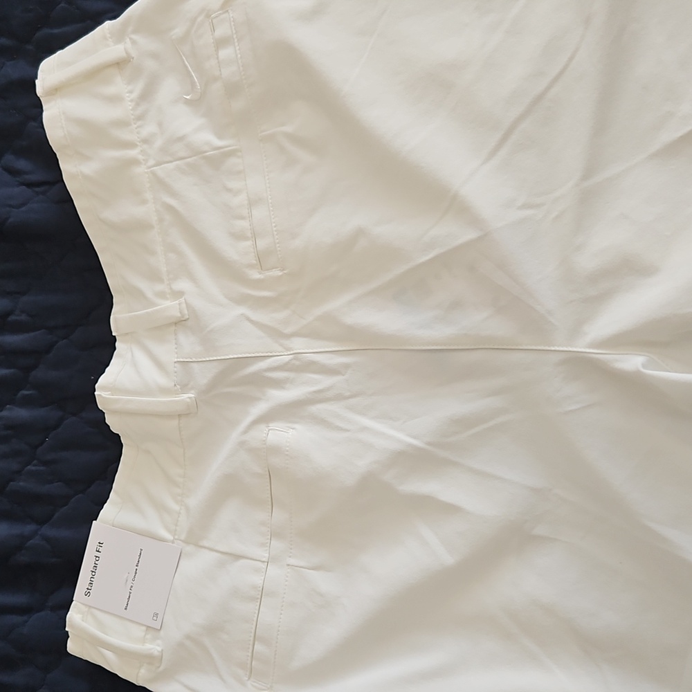 Nike ,NWT,Women's Dri-FIT Victory 5'' Golf Shorts,White,Medium - Picture 9 of 14